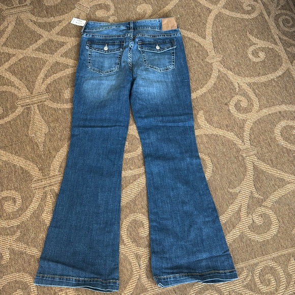 Aeropostale denim jeans low rise flare size 10 brand new with tags size 10 - Picture 3 of 3